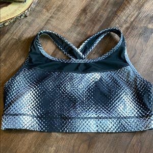 Torrid active sports bra size 1